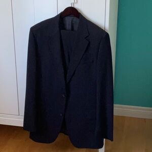 Hugo Boss Men’s Navy Blue Suit